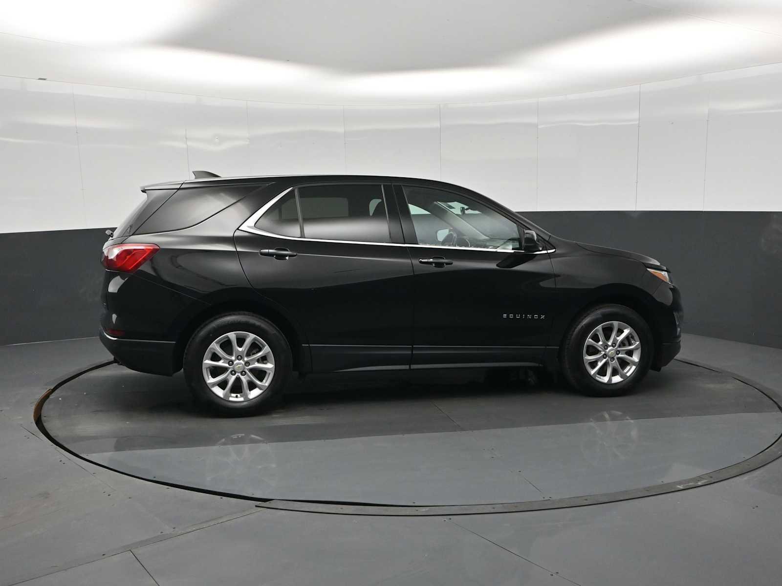 Used 2020 Chevrolet Equinox LT image 9