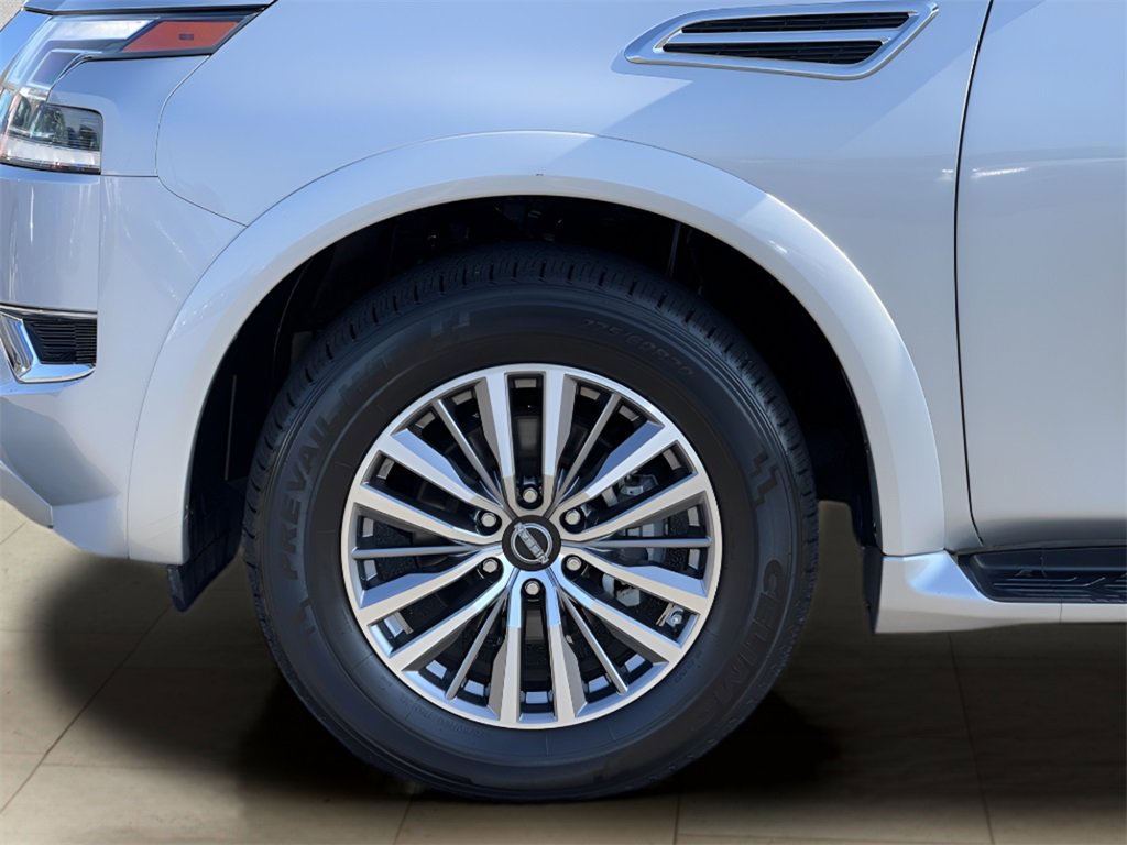 Used 2023 Nissan Armada SL w/ Captain's Chairs Package image 44