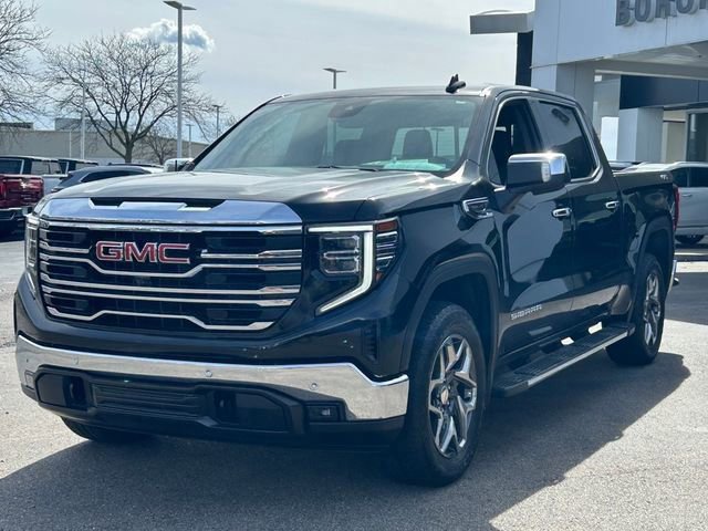 Used 2022 GMC Sierra 1500 SLT w/ SLT Premium Plus Package AWD/4WD image 3