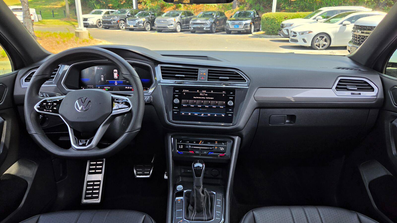 Used 2023 Volkswagen Tiguan SE R-Line AWD/4WD image 61