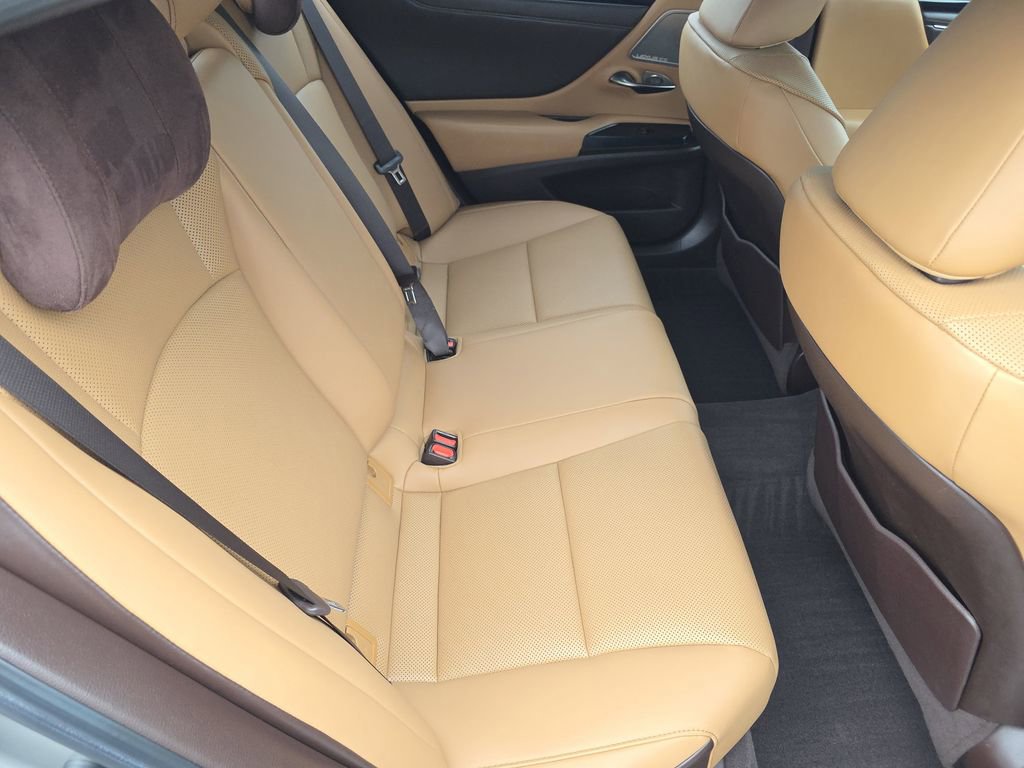 Used 2021 Lexus ES 350 w/ Premium Package image 21