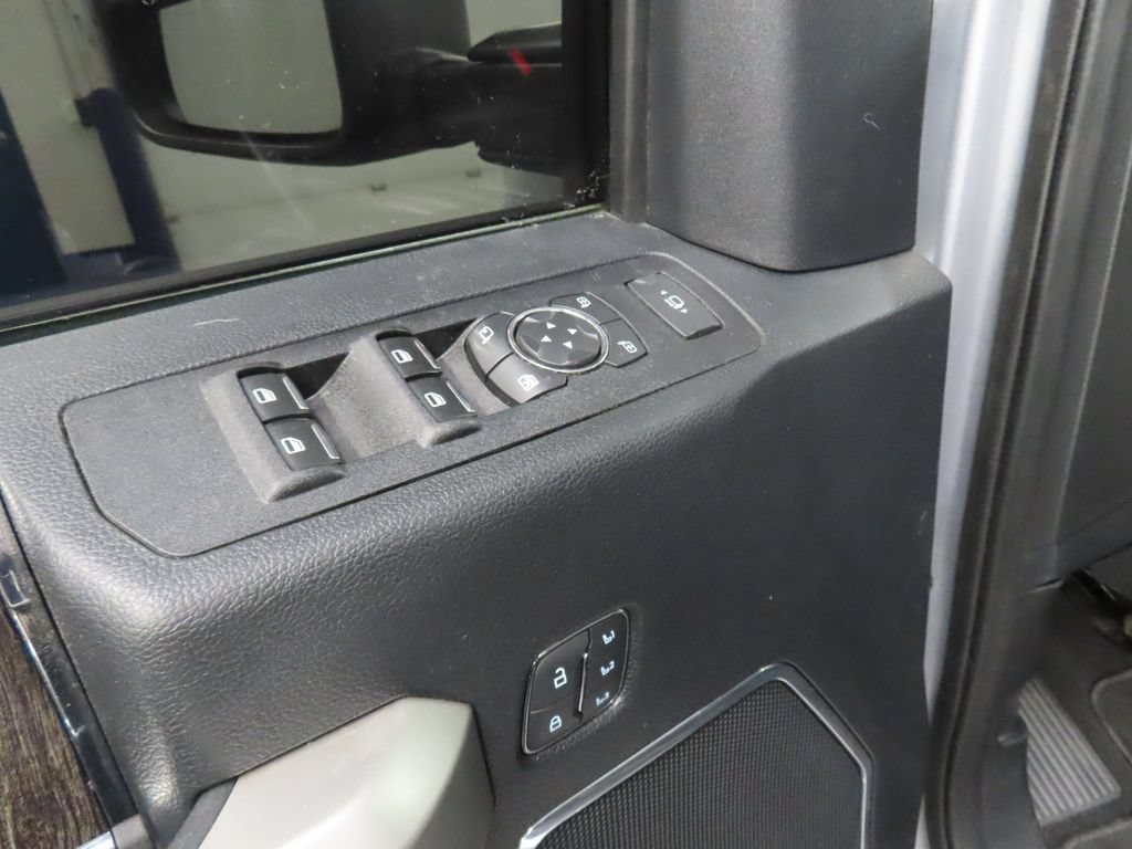 Used 2021 Ford F250 Lariat w/ Lariat Value Package AWD/4WD image 50