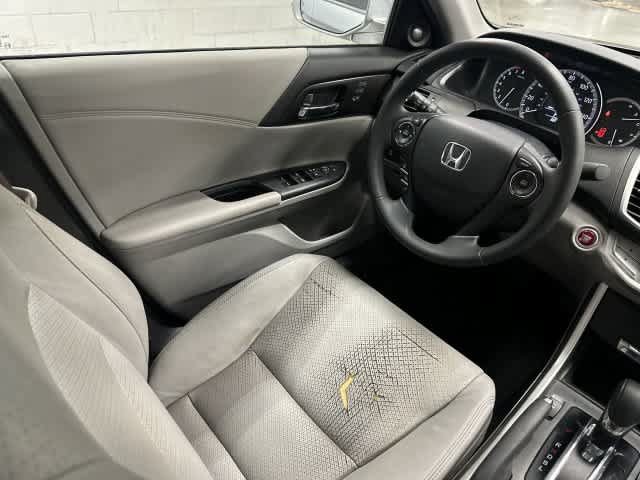 Used 2014 Honda Accord EX-L image 12