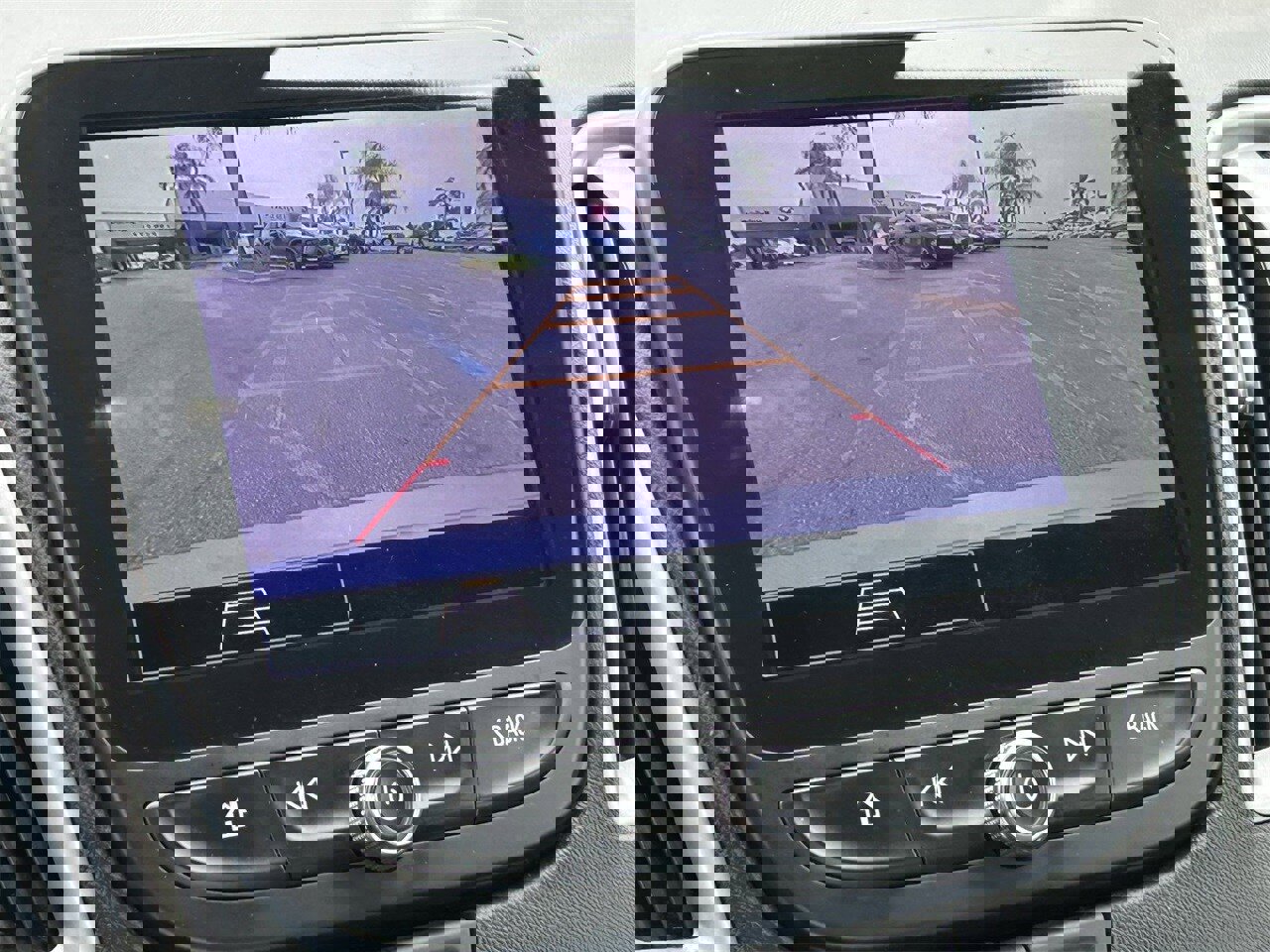 Used 2024 Chevrolet Malibu LT image 30