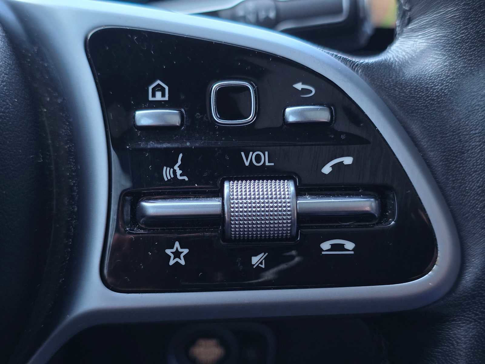 Used 2020 Mercedes-Benz GLS 580 GLS 580 image 32