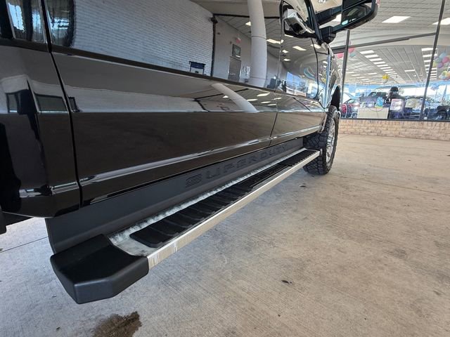 Used 2023 Ford F350 Lariat w/ Chrome Package image 25