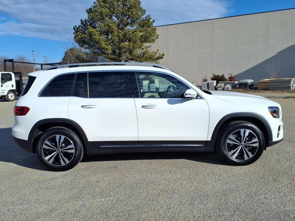 New 2026 Mercedes-Benz GLB 250 4MATIC image 6