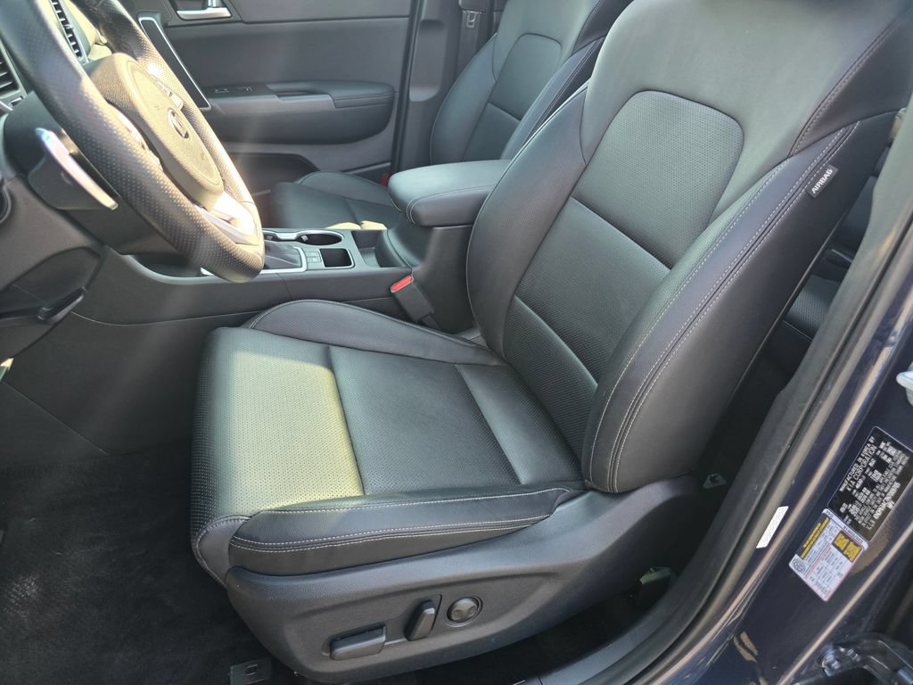 Used 2022 Kia Sportage Nightfall Edition FWD image 21