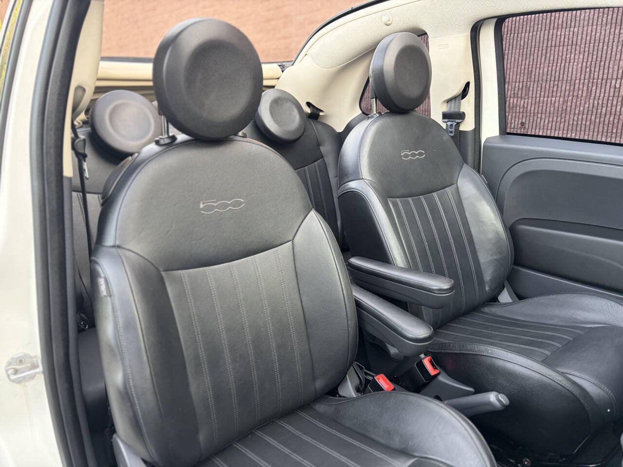 Used 2017 FIAT 500 Lounge FWD image 18
