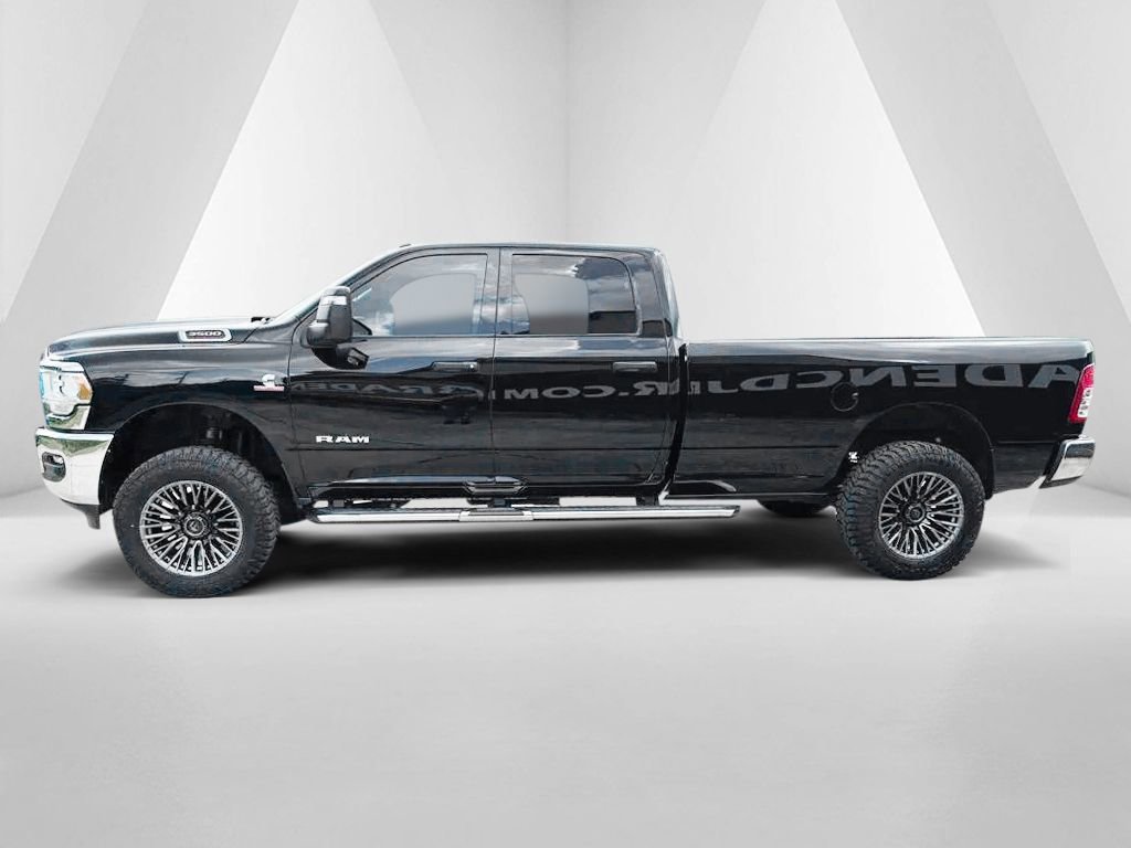 Used 2024 RAM 3500 Big Horn AWD/4WD image 4