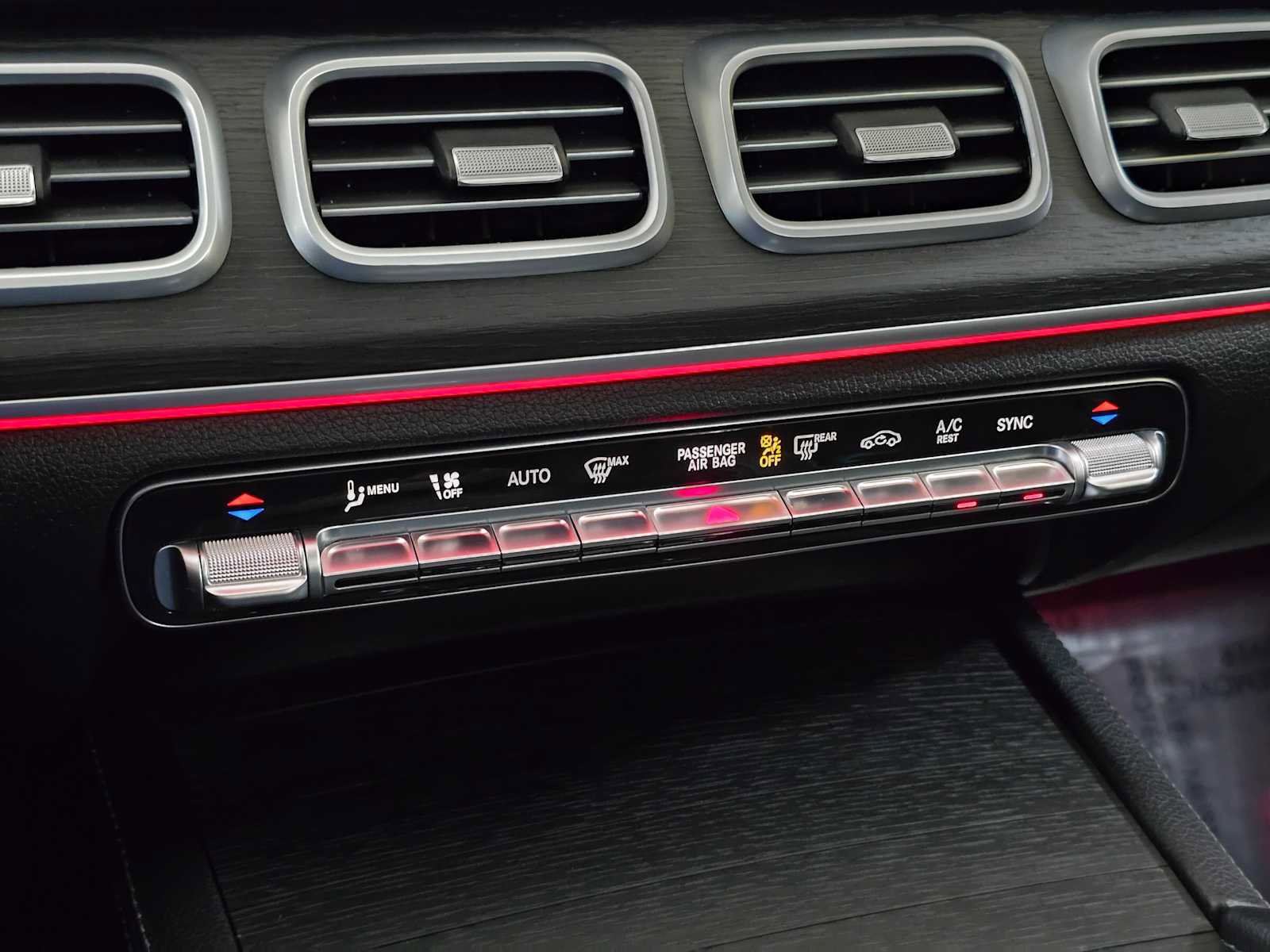 Used 2024 Mercedes-Benz GLS 450 4MATIC image 31