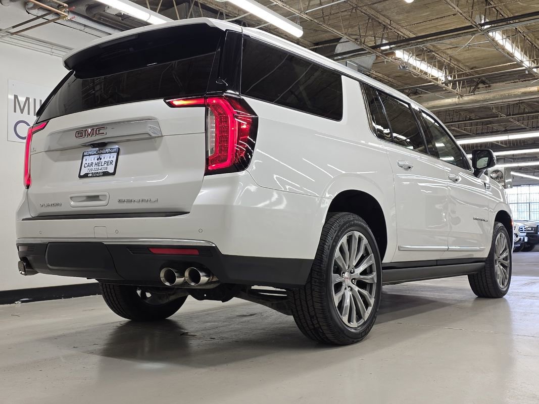 Used 2021 GMC Yukon XL Denali w/ Denali Premium Package AWD/4WD image 20