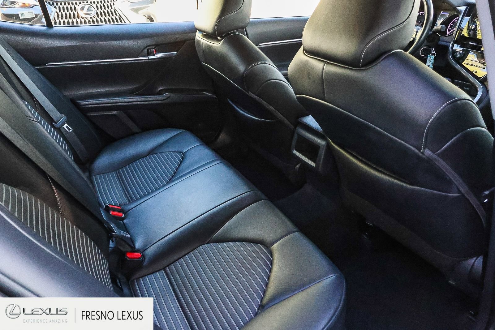 Used 2024 Toyota Camry SE image 13