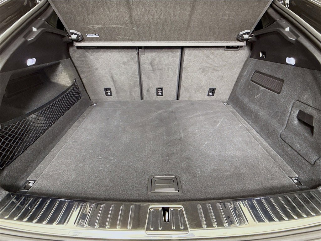 Certified 2025 Porsche Cayenne Coupe image 28