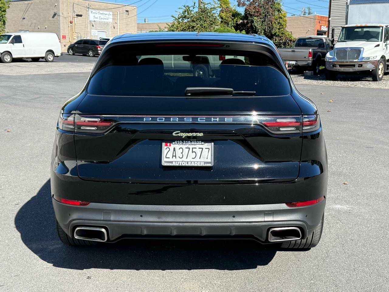 Used 2022 Porsche Cayenne Platinum Edition AWD/4WD image 8