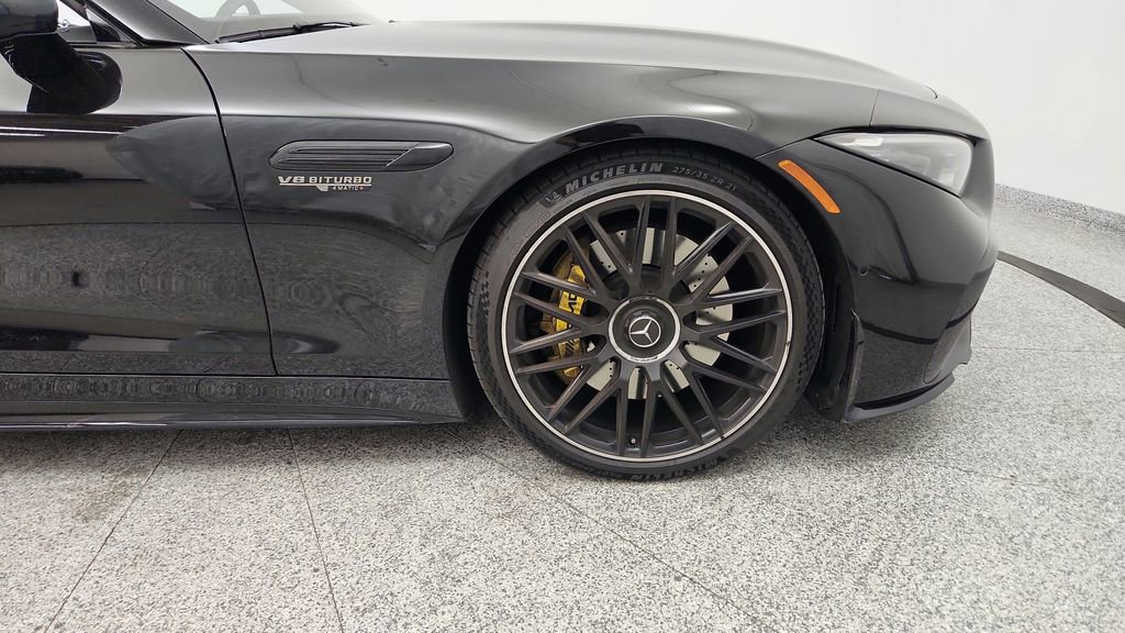 Used 2023 Mercedes-Benz SL 63 AMG 4MATIC image 18