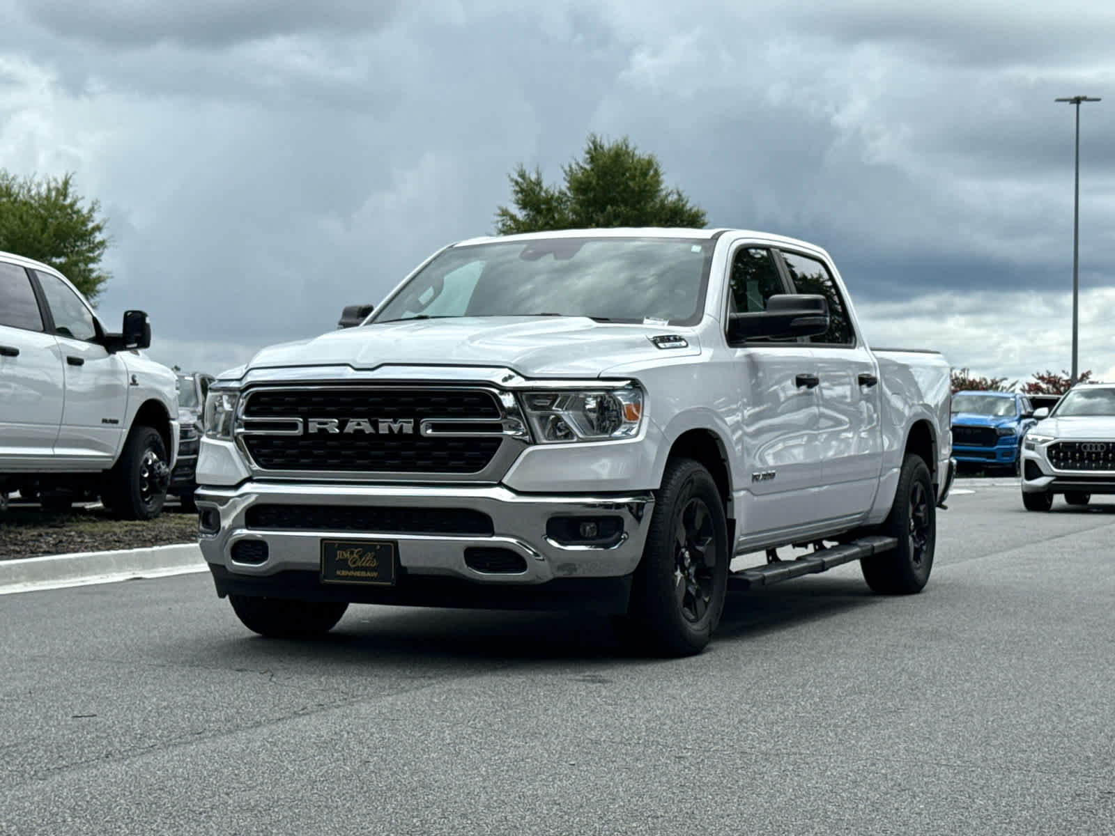 Used 2023 RAM 1500 Lone Star RWD image 1