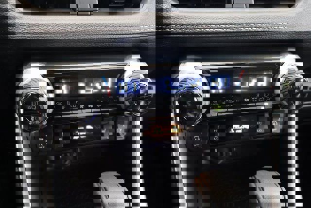 New 2025 Toyota RAV4 XLE image 19