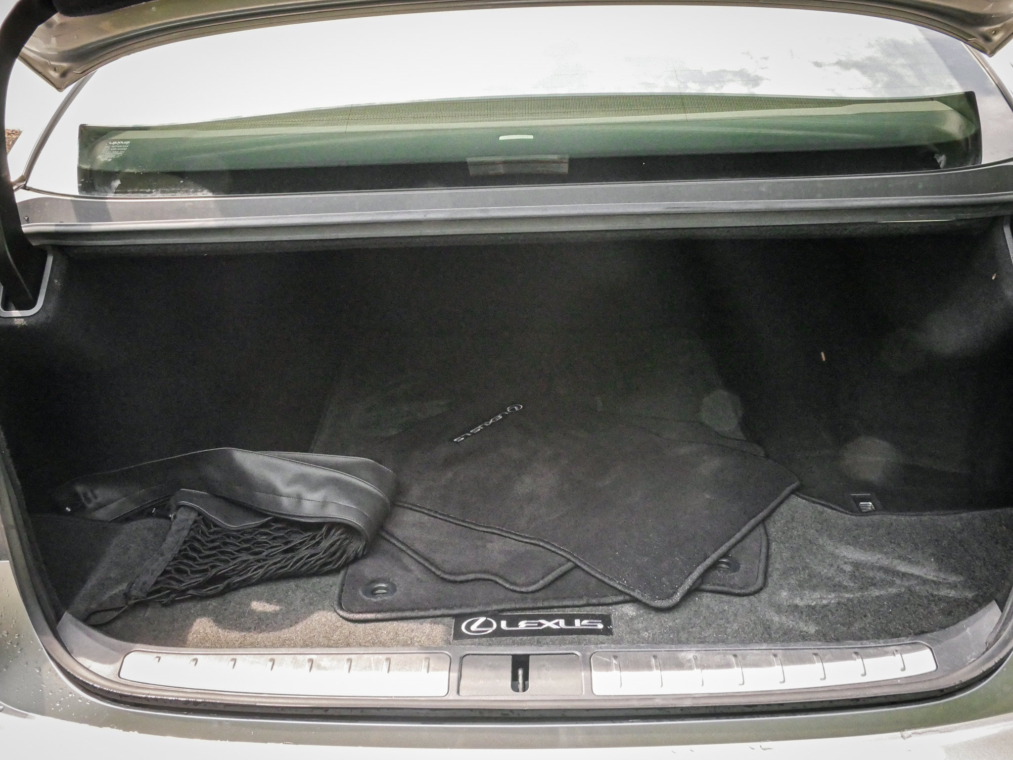 Used 2021 Lexus LS 500 w/ Interior Upgrade Package RWD image 32