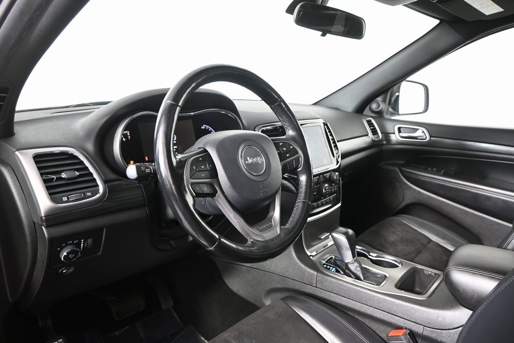 Used 2021 Jeep Grand Cherokee Laredo X image 22