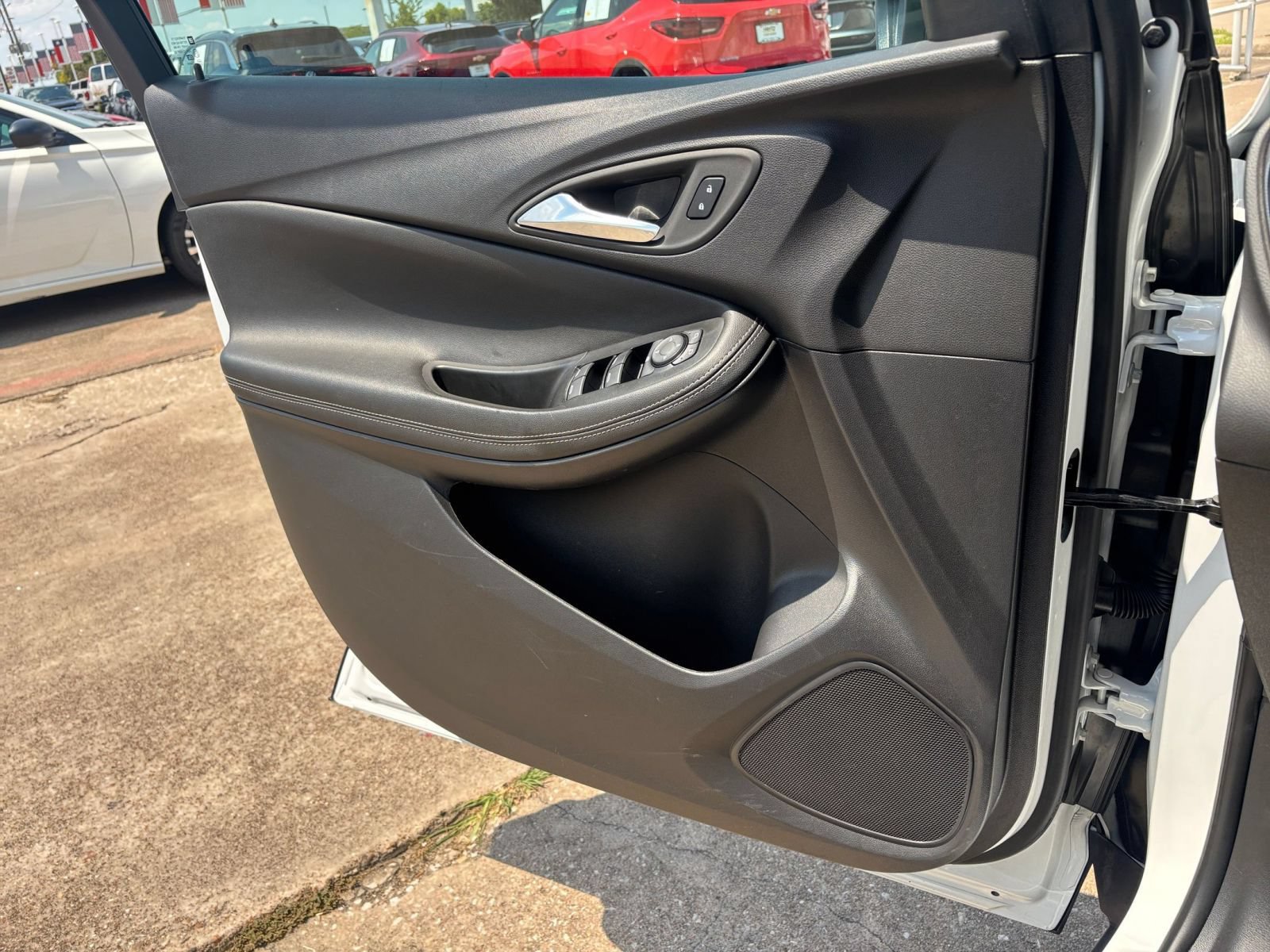 Used 2025 Buick Encore GX Preferred FWD image 18