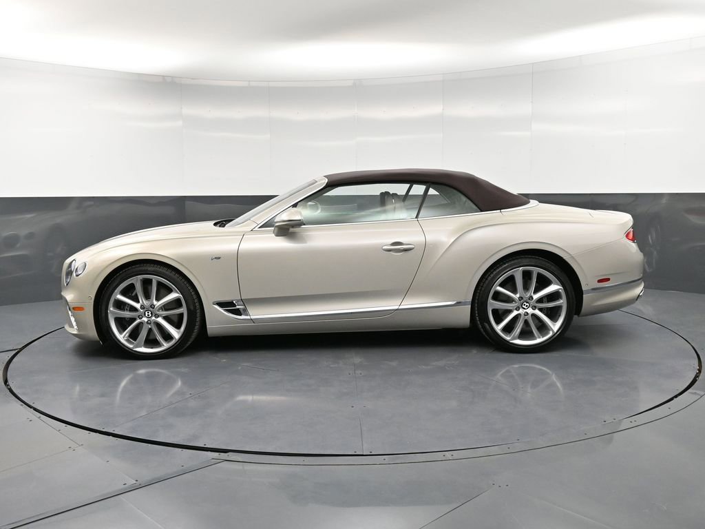 Used 2022 Bentley Continental GT AWD/4WD image 2