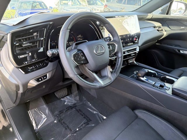 Used 2025 Lexus RX 350 w/ Convenience Package image 20