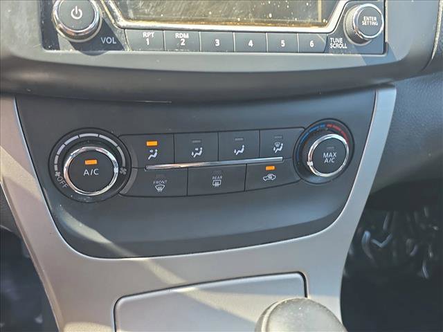 Used 2015 Nissan Sentra SV FWD image 15