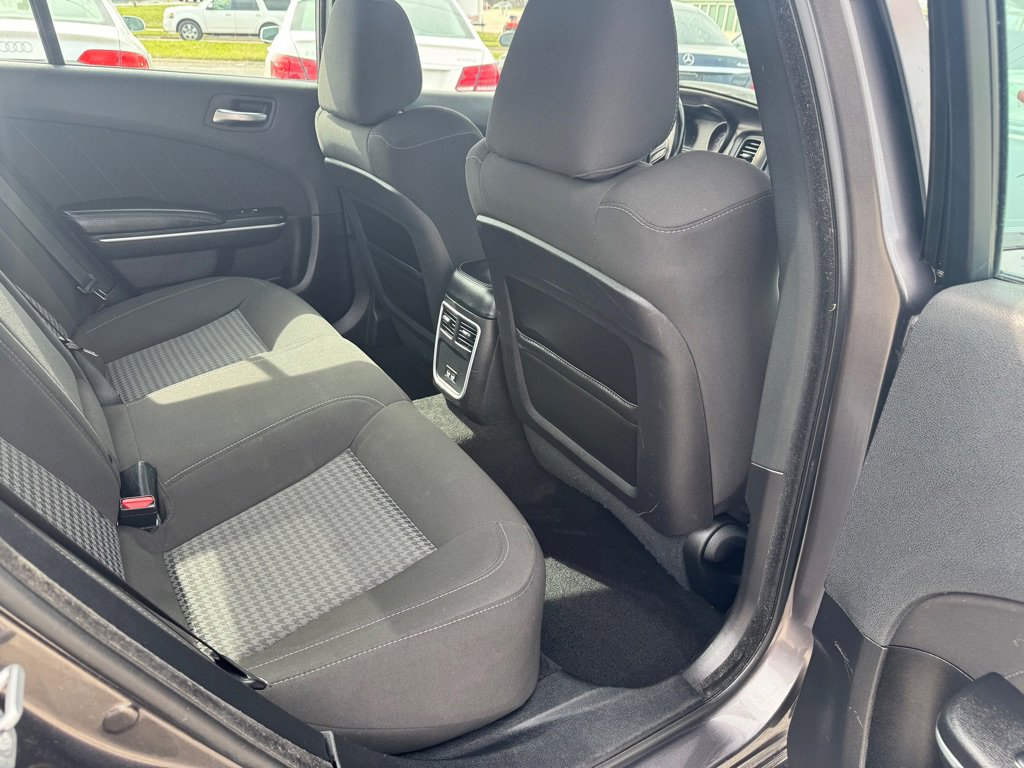 Used 2021 Dodge Charger R/T w/ Navigation & Travel Group image 15