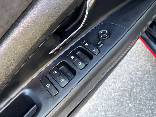 Used 2022 Hyundai Elantra N w/ Preferred Accessory Package FWD image 11