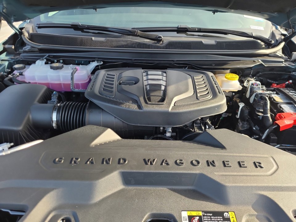 New 2026 Jeep Grand Wagoneer L 4x4 image 16