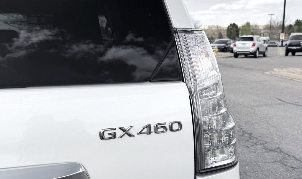 Used 2017 Lexus GX 460 w/ Navigation Package AWD/4WD image 7