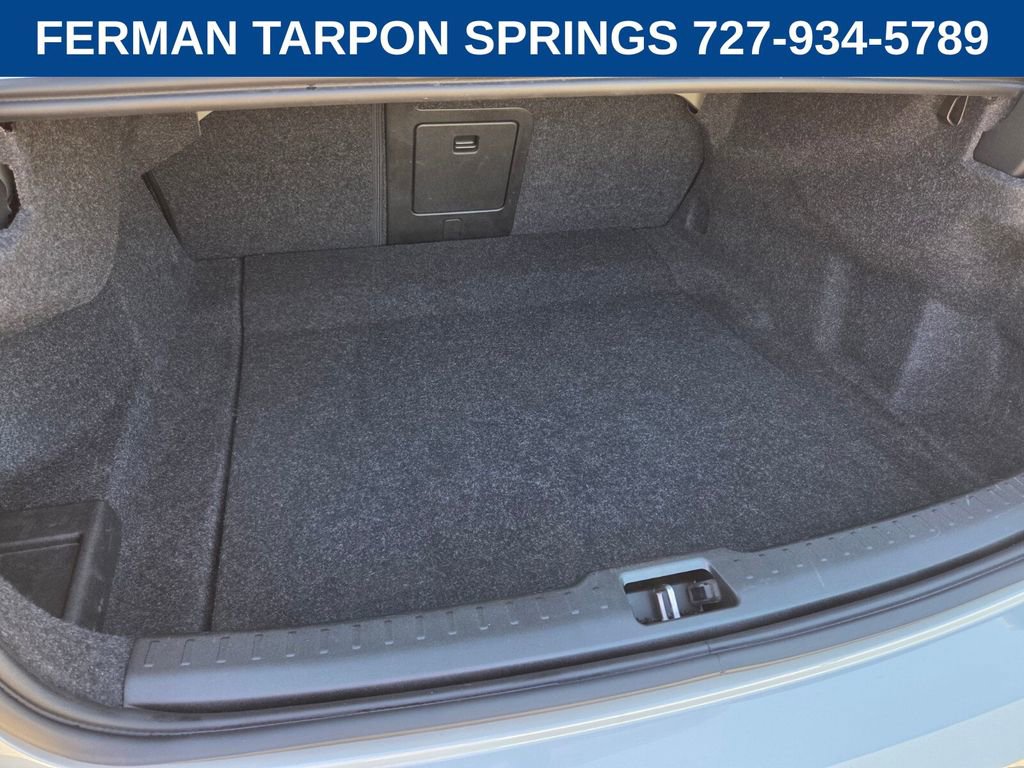 Certified 2025 Volvo S60 B5 Core image 18