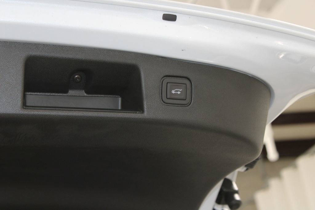 New 2026 Chevrolet Blazer EV SS image 30