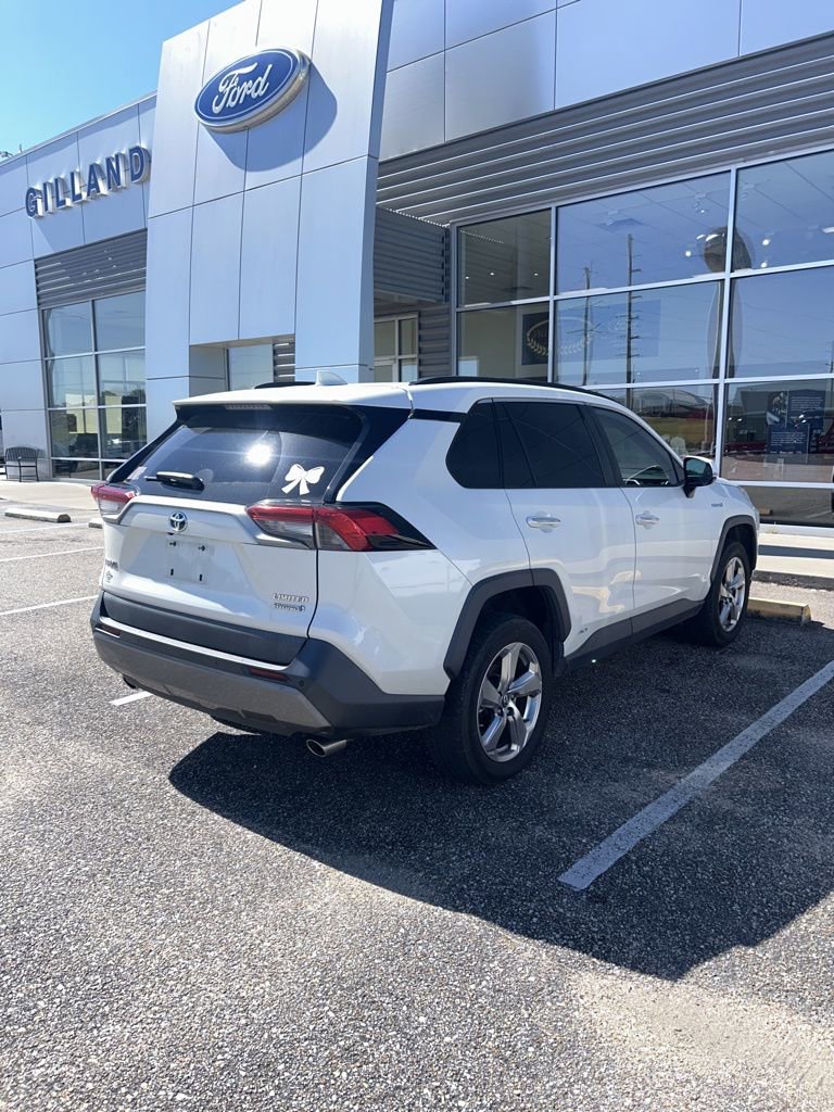 Used 2019 Toyota RAV4 Limited image 3
