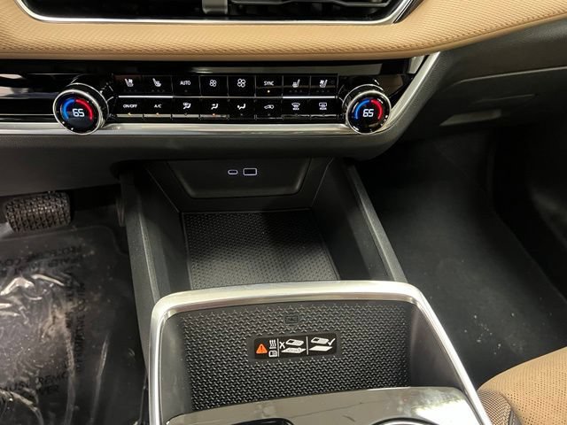 New 2027 Chevrolet Equinox ACTIV w/ Safety and Technology Package AWD/4WD image 11