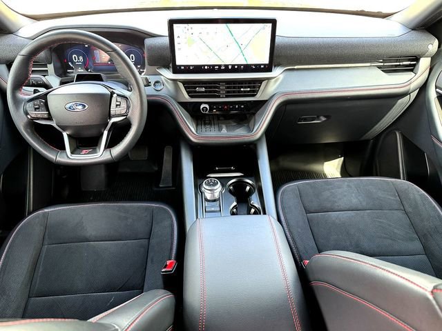 Used 2025 Ford Explorer ST AWD/4WD image 25