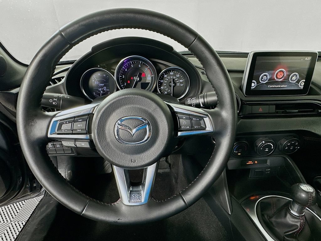 Used 2016 MAZDA MX-5 Miata Club RWD image 11