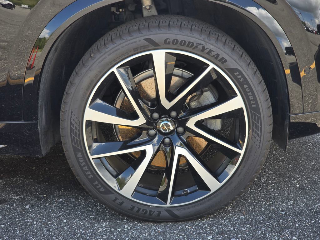 Used 2023 Volvo XC90 B6 Plus w/ Protection Package Premier AWD/4WD image 9