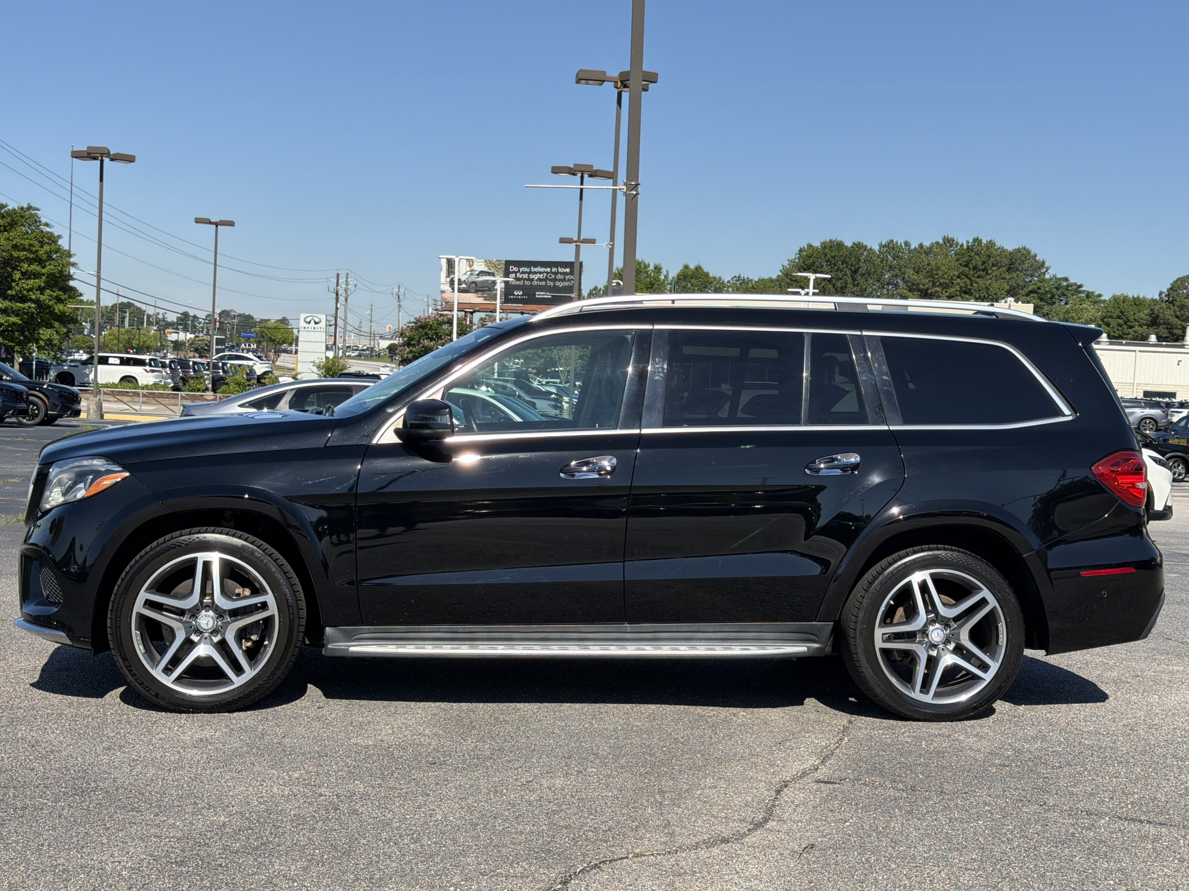 Used 2017 Mercedes-Benz GLS 550 4MATIC image 37