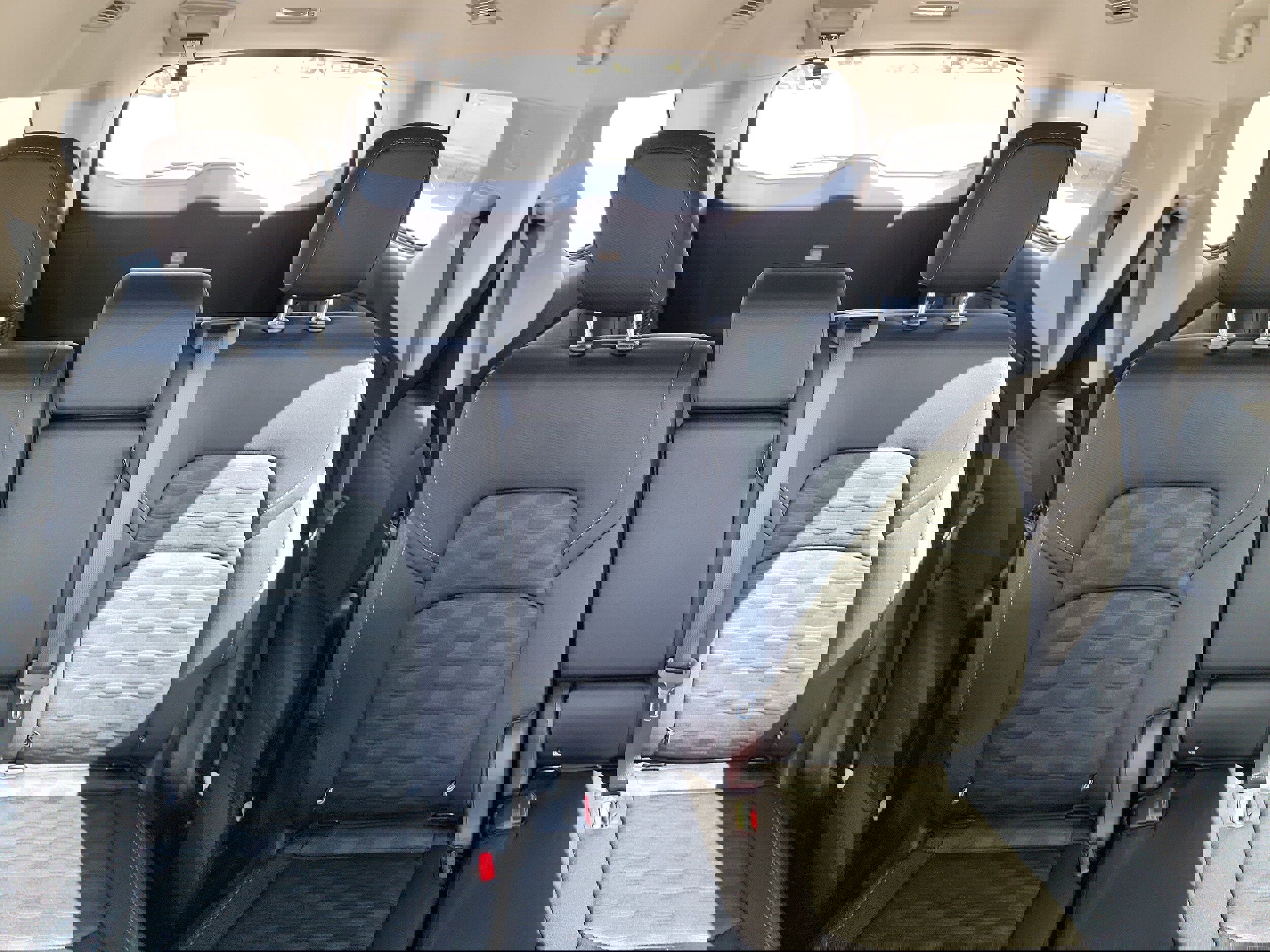 New 2025 Nissan Pathfinder SV w/ Black Appearance Package image 21