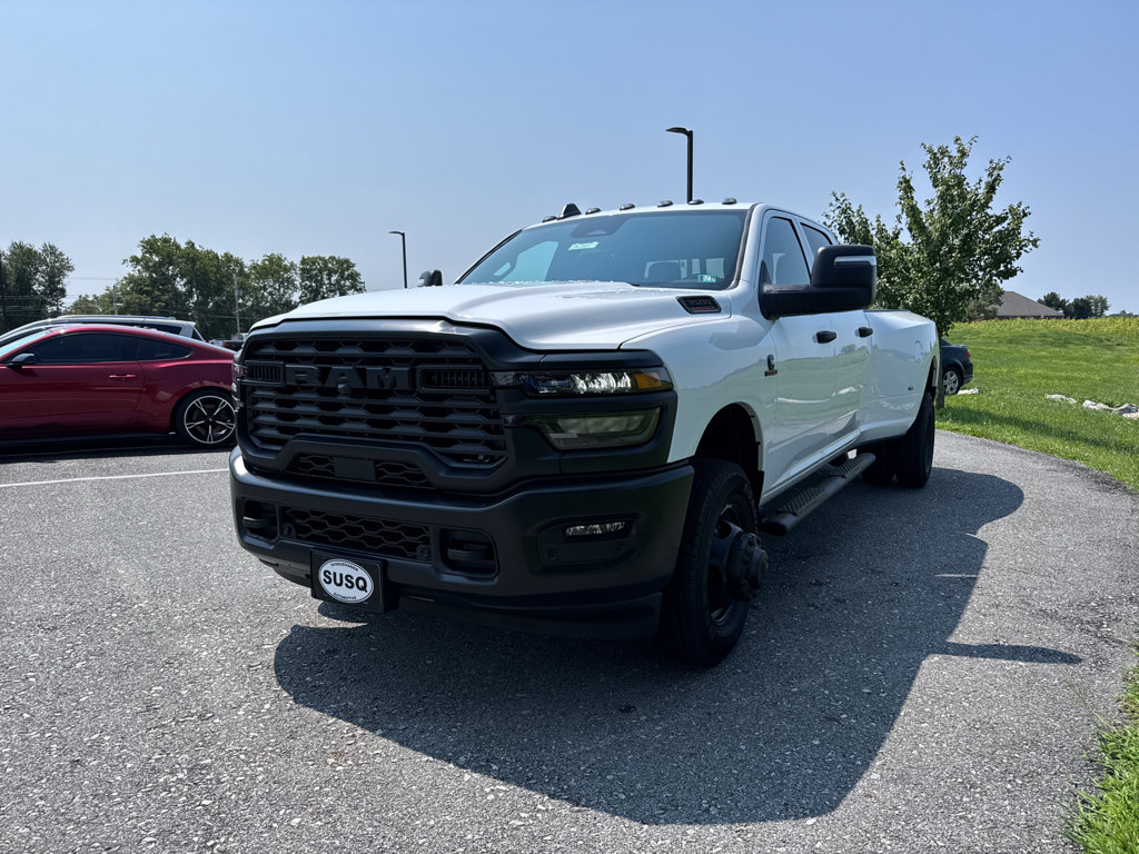 New 2026 RAM 3500 Tradesman AWD/4WD image 20