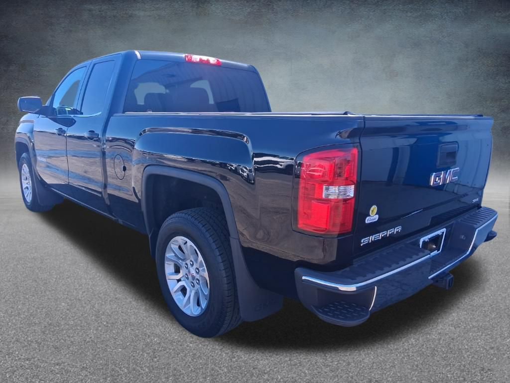 Used 2016 GMC Sierra 1500 SLE w/ SLE Value Package AWD/4WD image 4