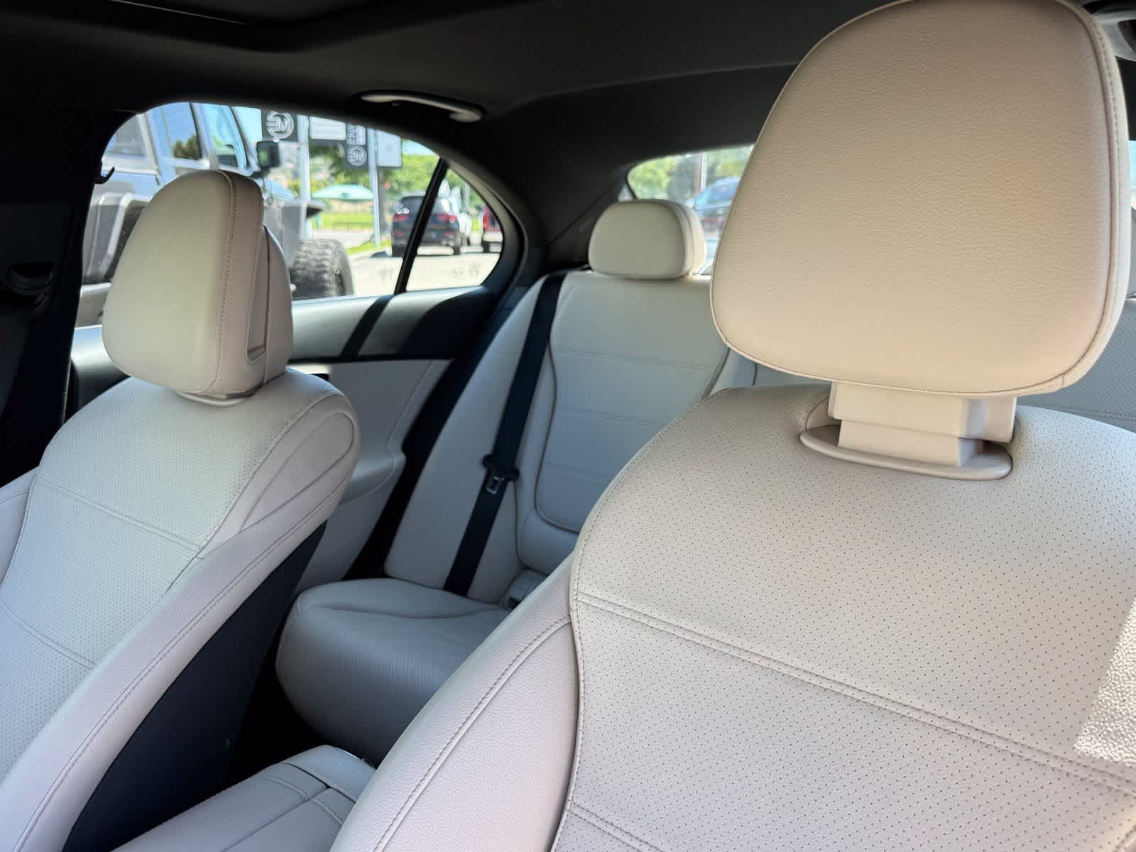 Used 2024 Mercedes-Benz C 300 Sedan image 27