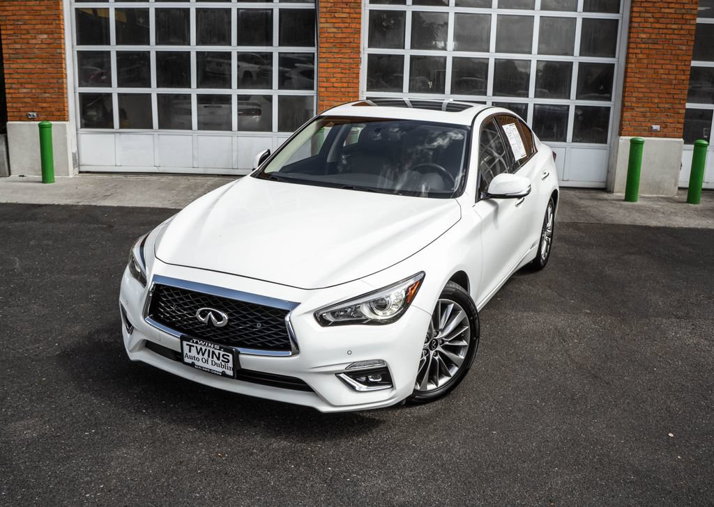 Used 2022 INFINITI Q50 Luxe AWD/4WD image 2