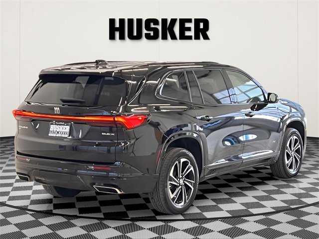 Certified 2025 Buick Enclave Sport Touring image 7