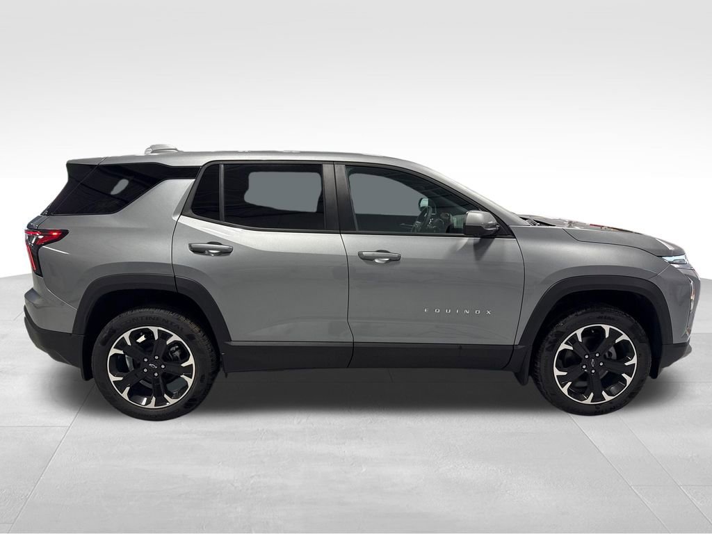 New 2026 Chevrolet Equinox LT w/ Convenience Package II FWD image 52