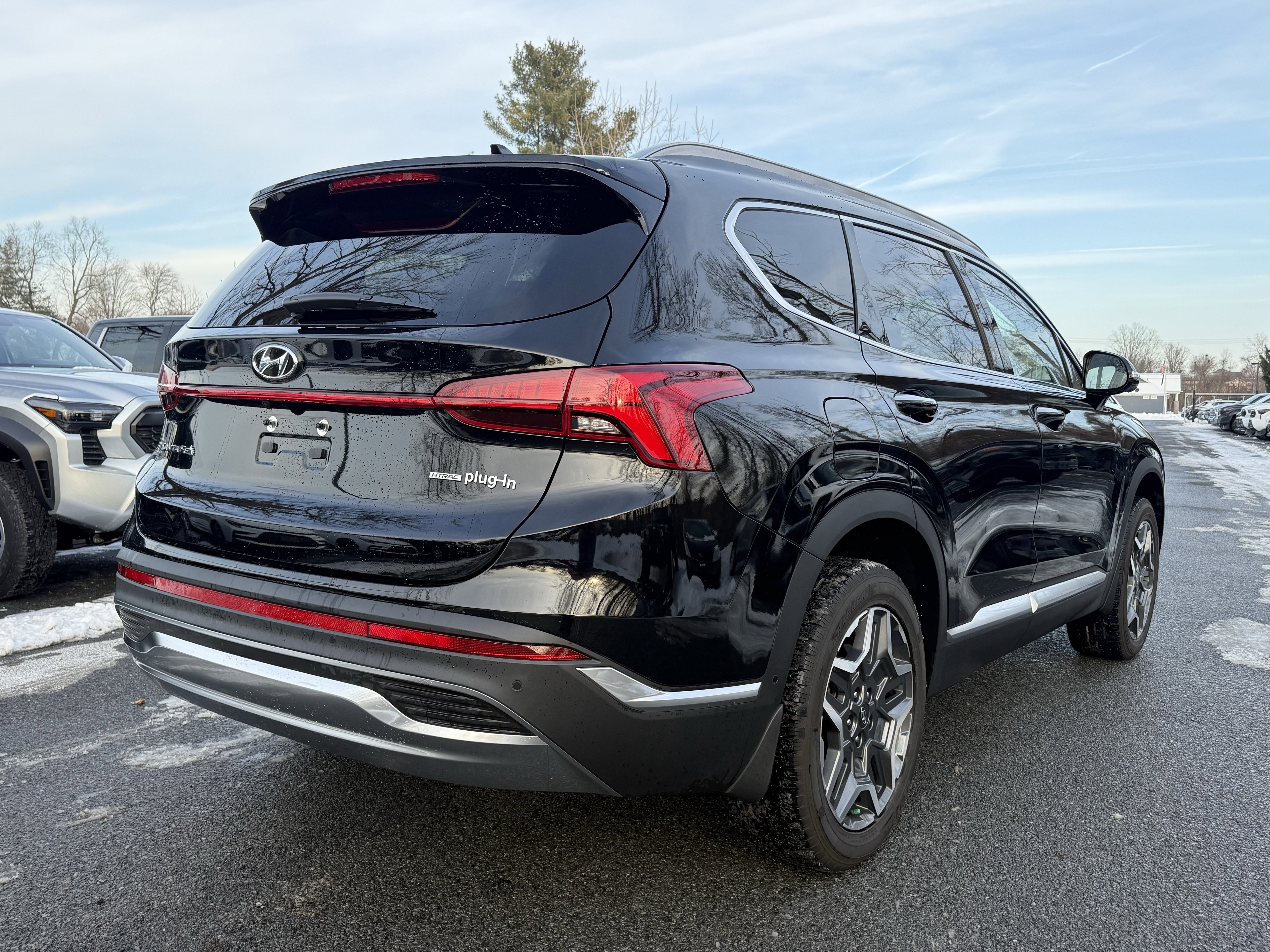 Used 2022 Hyundai Santa Fe Limited image 6