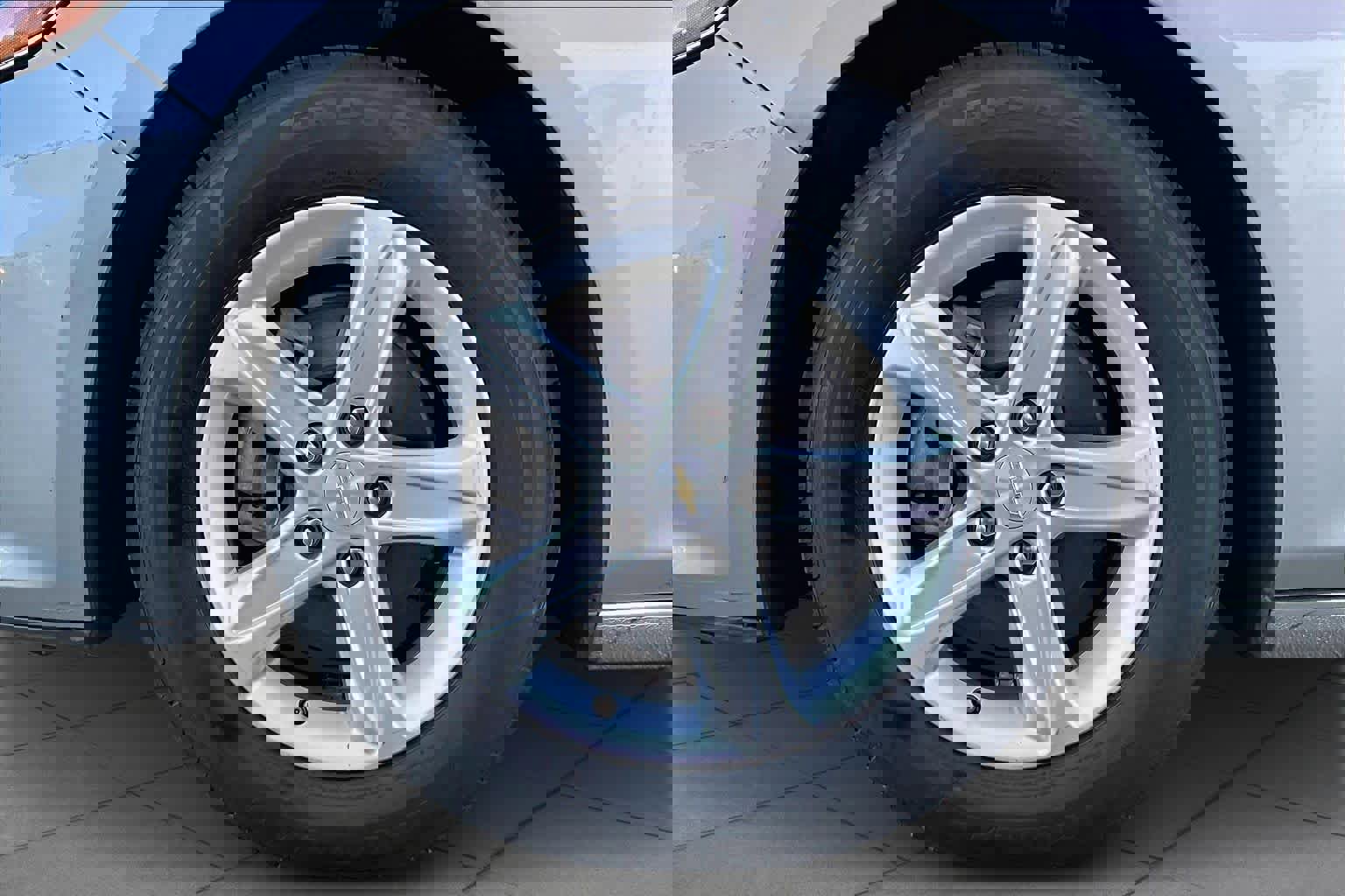 Used 2023 Chevrolet Malibu LT image 11