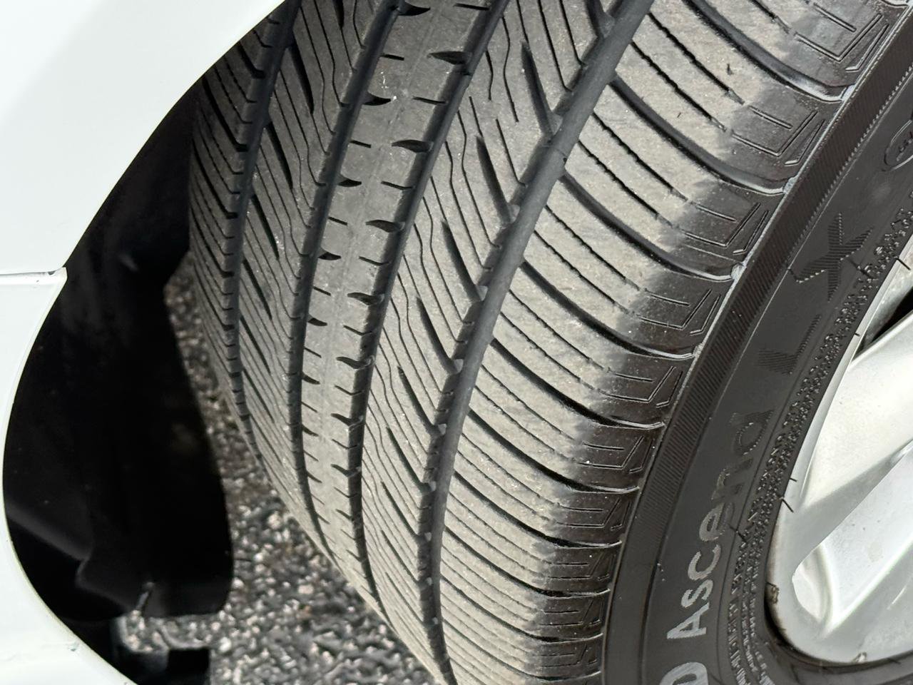 Used 2017 Ford Fusion SE image 10